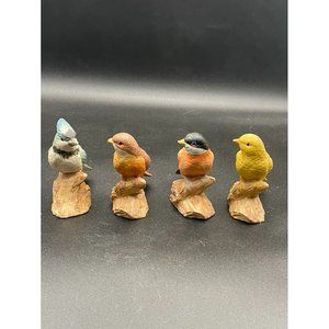 Vintage Whitney Design Procleain Bird Set of 4 Birds Height 3.25 Inches